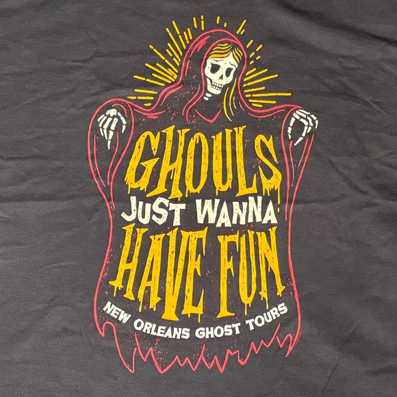 The Duck Company Tops - The Duck Company Women’s Black Ghouls/New Orleans Cropped T-Shirt, Size: XL, NWT